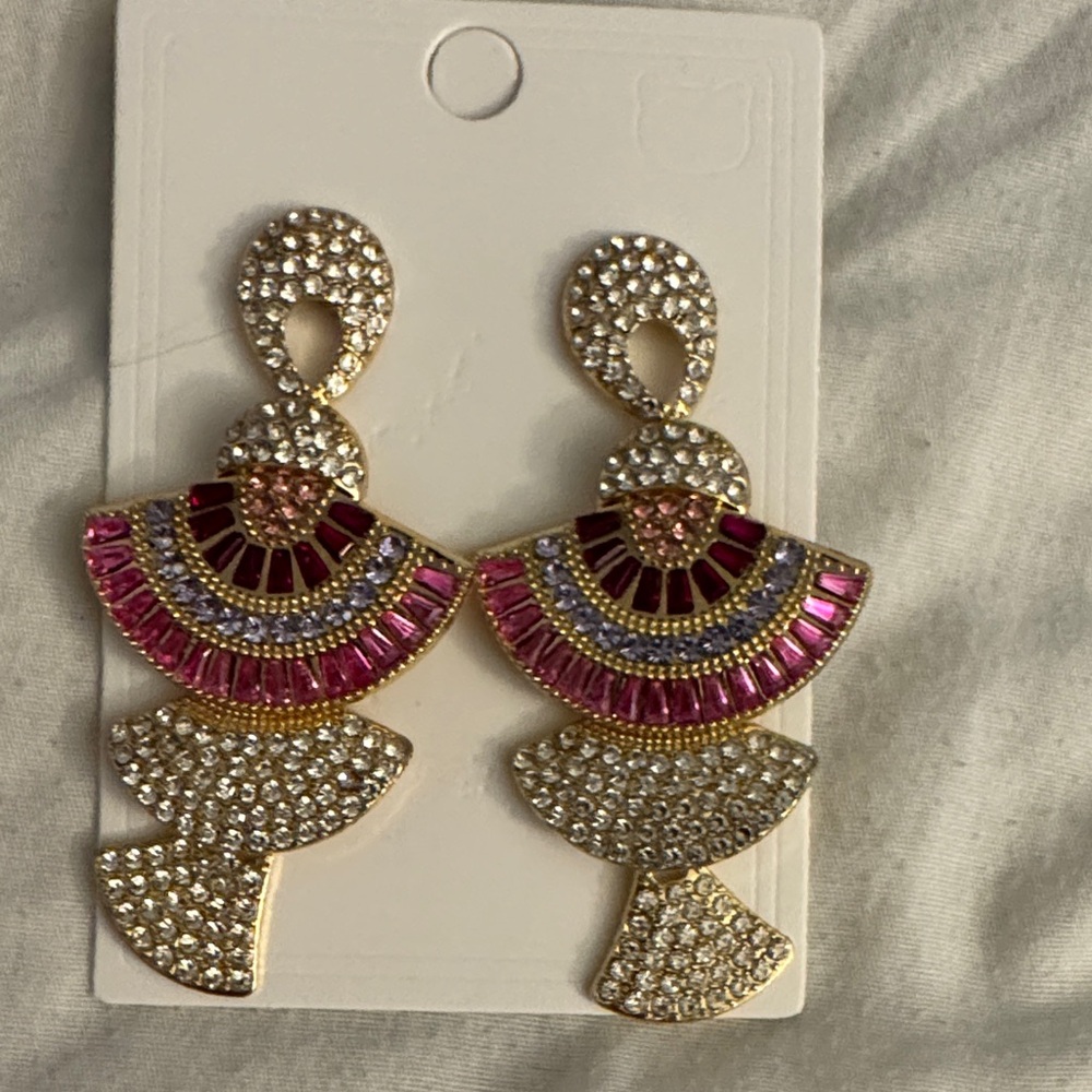 Elegant Pink and Gold color Dangle Earrings